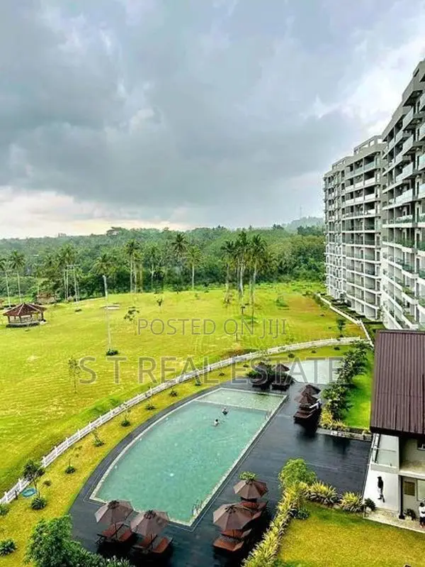 Canterbury Golf Apartment For Sale in Kahathuduwa