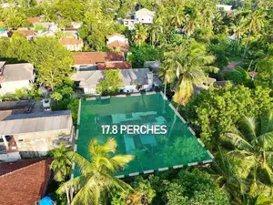 Land for Sale in Katunayake with a House