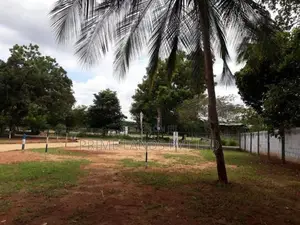 අනුරාධපුර නව නගරයෙන්ම සින්නක්කර බිම්කොටසක්
