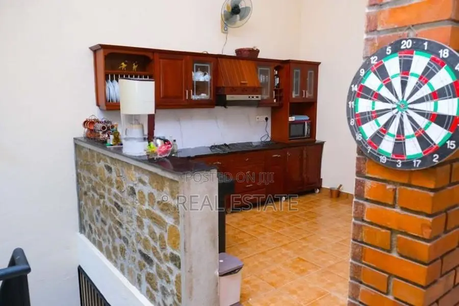 House for Rent in Talawathugoda - REF 76