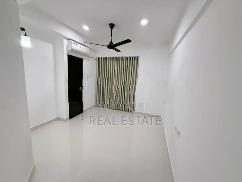 Apartment for Rent at Viyathpura - REF 77