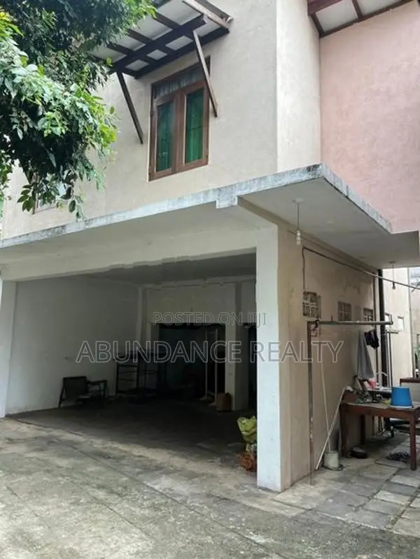 Commercial Land For Sale – Stanley Thilakarathna Road In Nugegoda