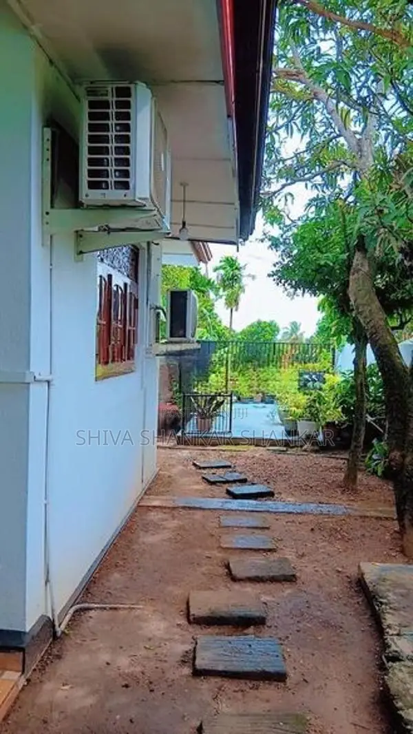 House for Sale in Mabola, Wattala