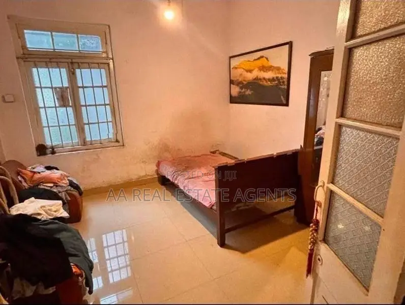 Single Storey House for Sale in Colombo 09