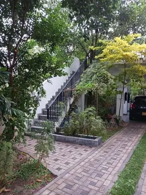 Negombo Brand New 1st Floor House for Rent