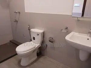 Negombo Brand New 1st Floor House for Rent