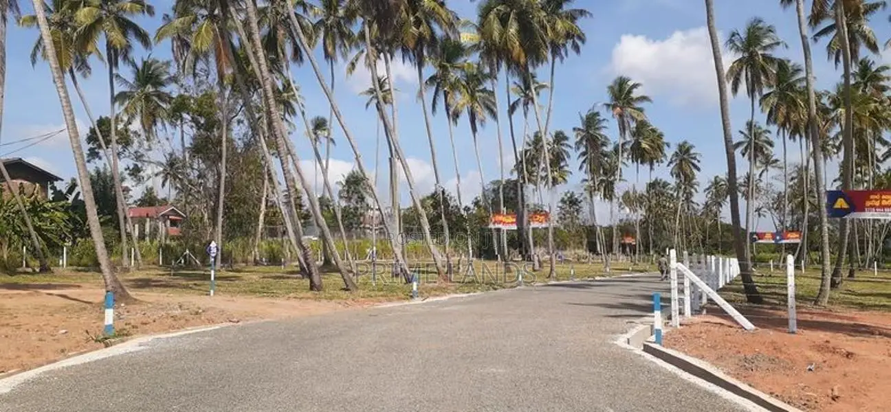 කුරුණෑගල ටවුමට ළගින් පදිංචියට ඉඩමක් විකිණීමට