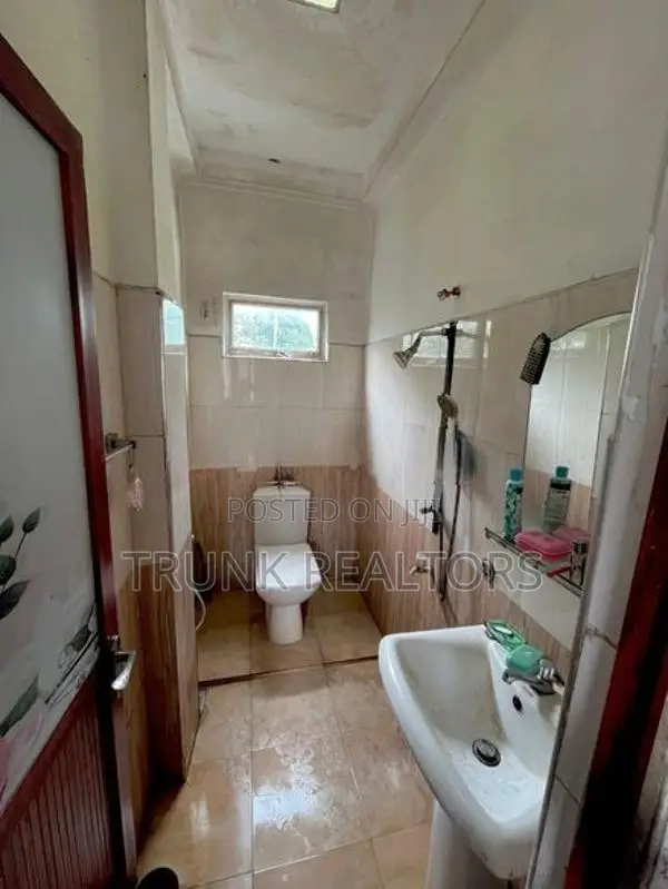 Mount Lavinia 03BR House For Sale (NK11870)