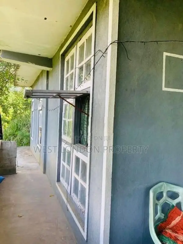 Padiyapelella | House with Business Building for Sale