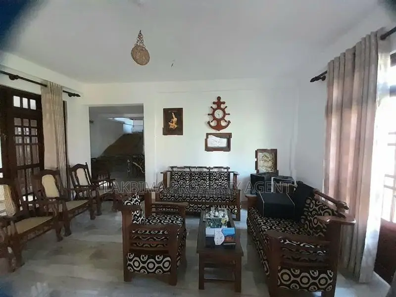 House For Sale IN Warapitiya Kundasale