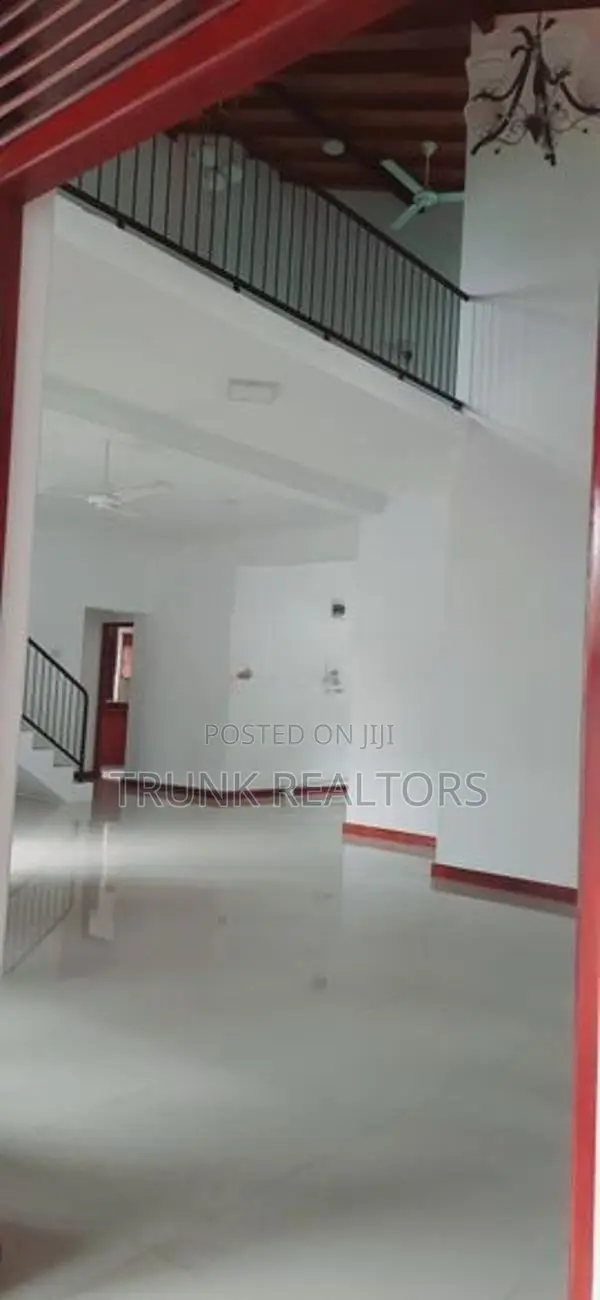 Kotte 04BR House For Sale (NK11872)