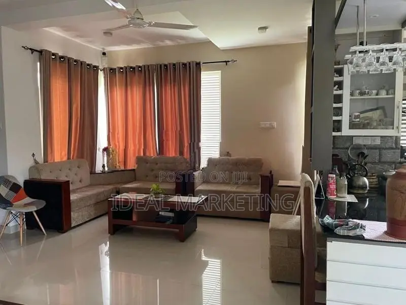 4 Bedroom Luxury House for Sale - Sparkles Skyline Residencies (EM1163
