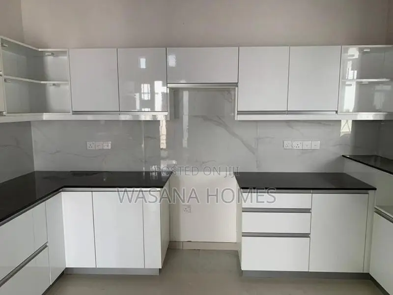 Luxury House for Sale Boralesgamuwa