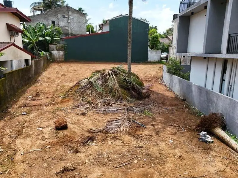 Land for Sale in Homagama - Parakkrama Mawatha