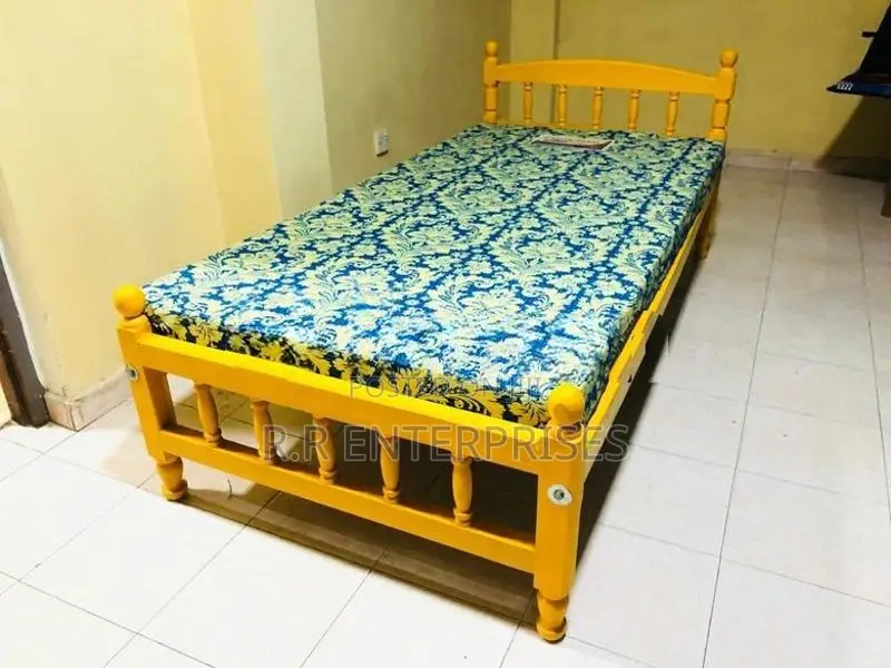 6*3 Ft Single Bed with Mattress
