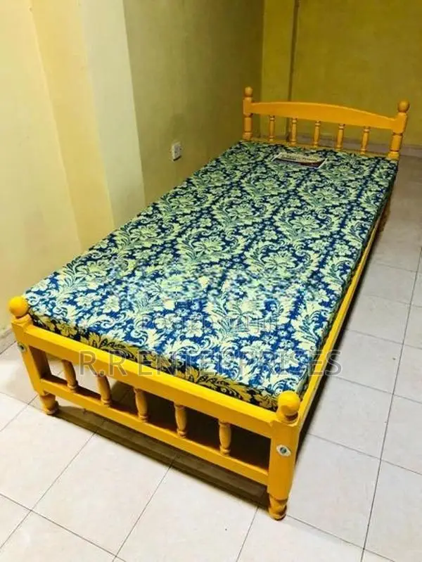 6*3 Ft Single Bed with Mattress
