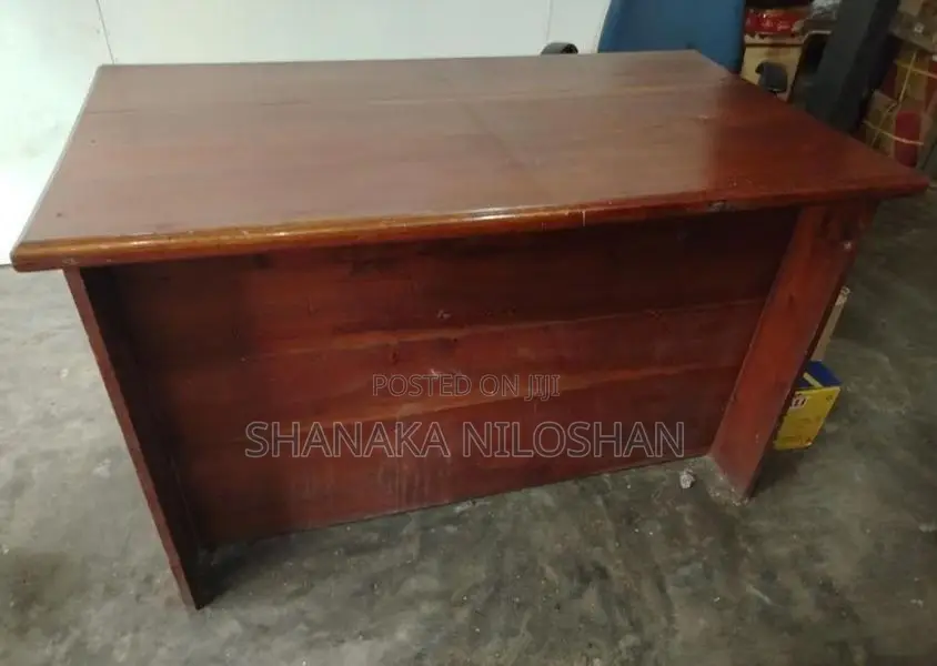 Wooden Office Table