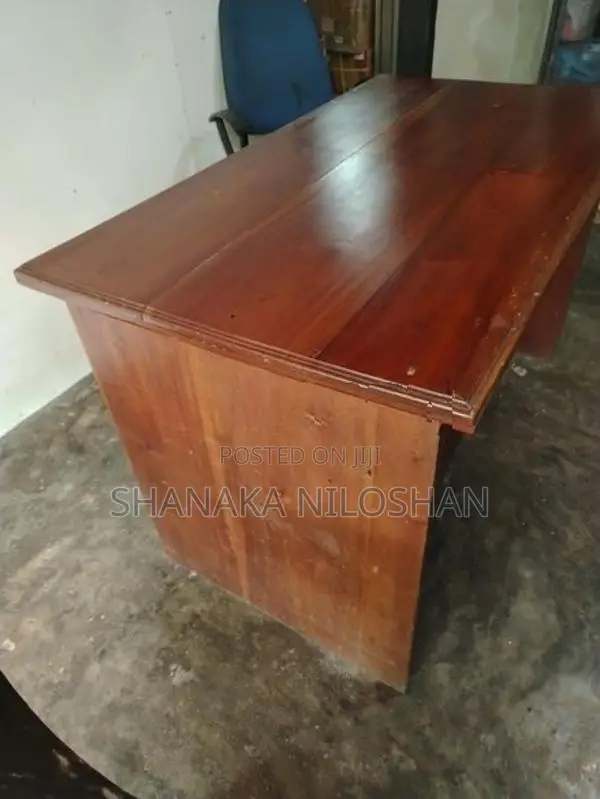 Wooden Office Table