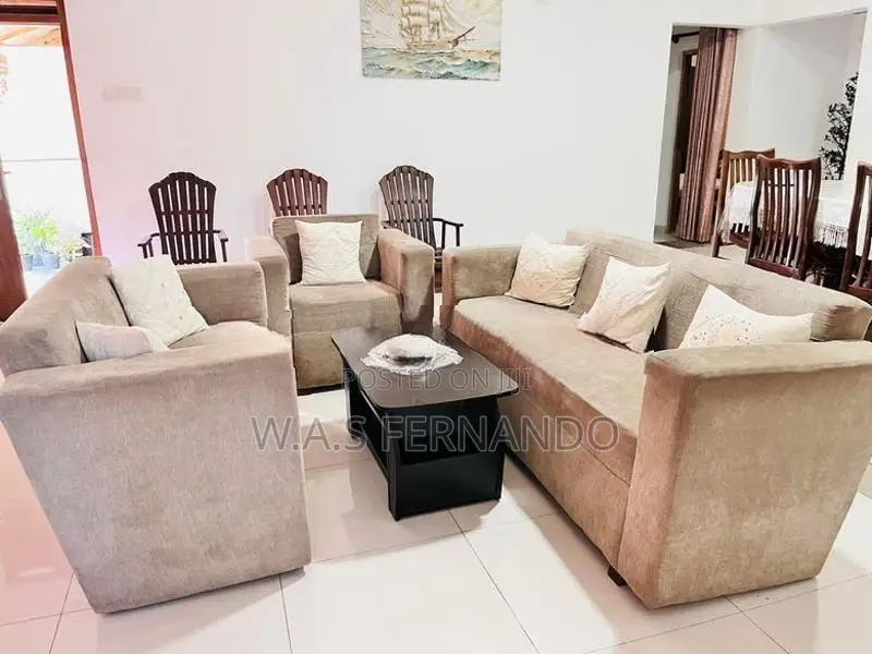 Sofa Set