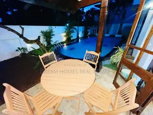5-Bedroom House For Rent In Thalawathugoda Talawatugoda