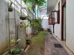 🏡 House For Sale In Nugegoda - PDH114