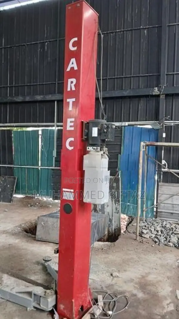 Vehicle Hoist