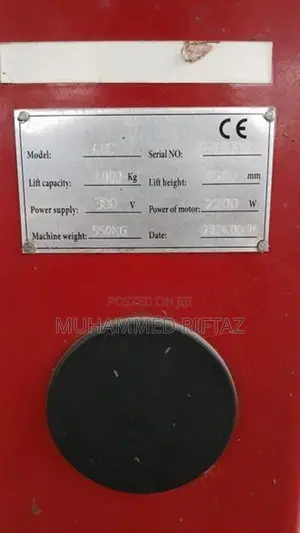 Vehicle Hoist
