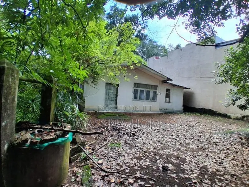 Super Land With House For Sale Colombo 6