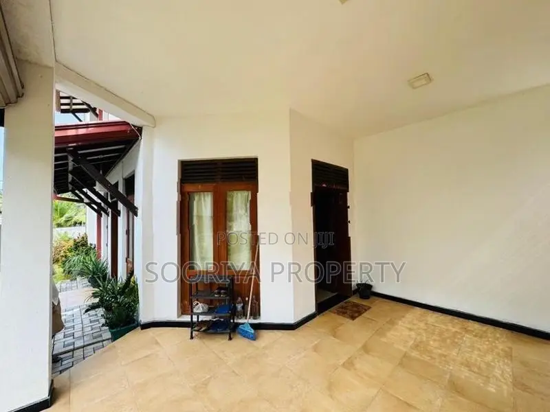 Near Suwarapola Junction 2 Story Luxury House for Sale in Piliyandala