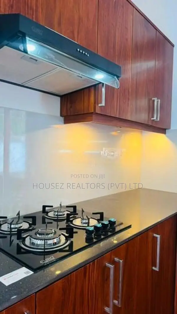Modern Single-Storey House for Sale – Moragahahena
