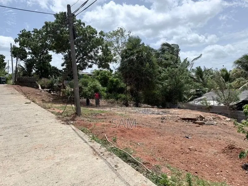 Land for Sale in Trincomalee