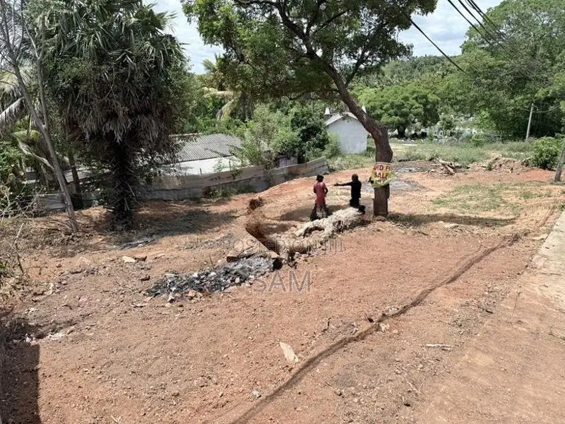 Land for Sale in Trincomalee