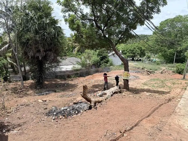 Land for Sale in Trincomalee
