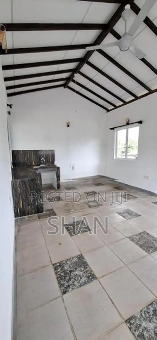 Kottawa Studio Type Room Pannipitiya