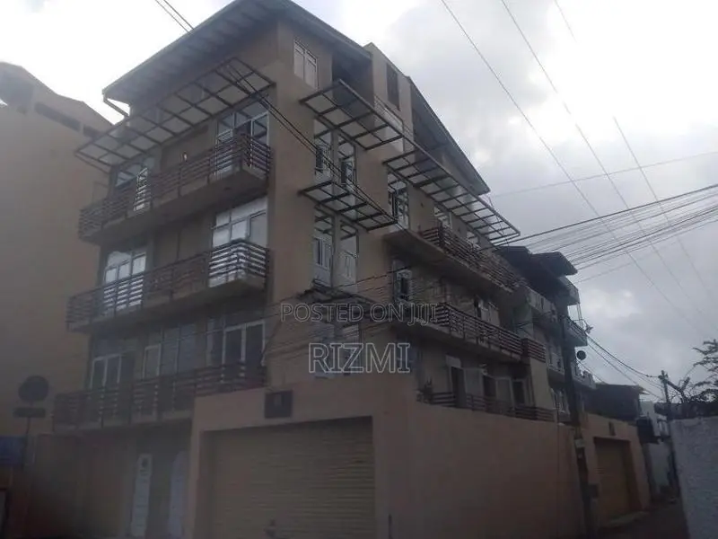 10 unit new 4 storey building for sale in dehiwala off hill street