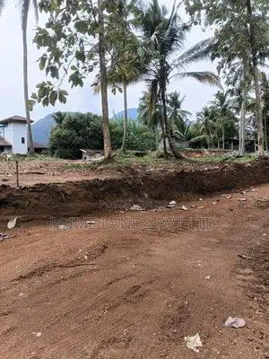 Kurunegala Kandy Road Lands