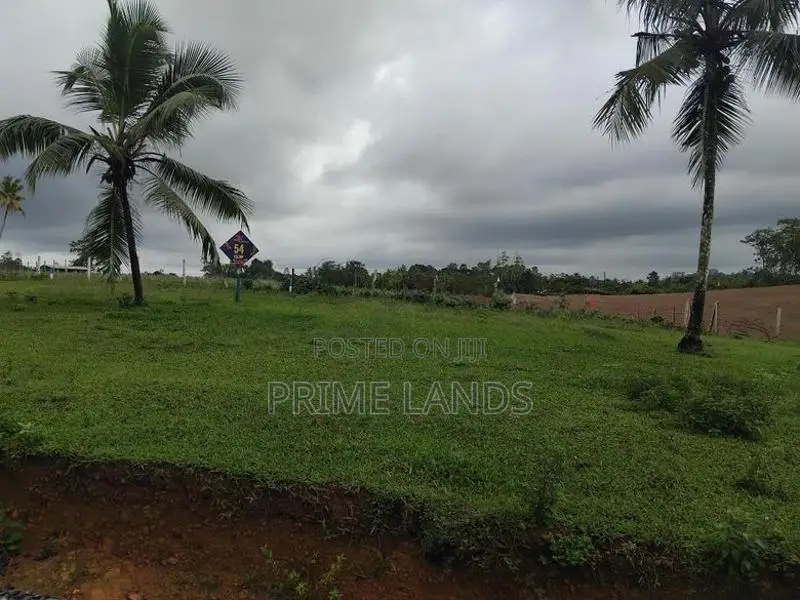 නේවාසික බිම් කොටස් අලුත්ගම