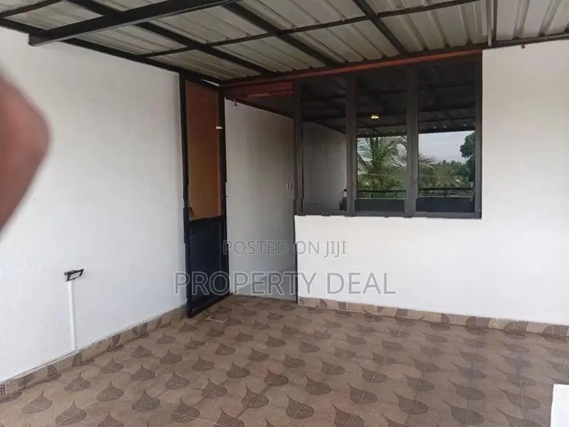 🏡 Luxury Two-Storey House For Sale In Malabe - PDH165