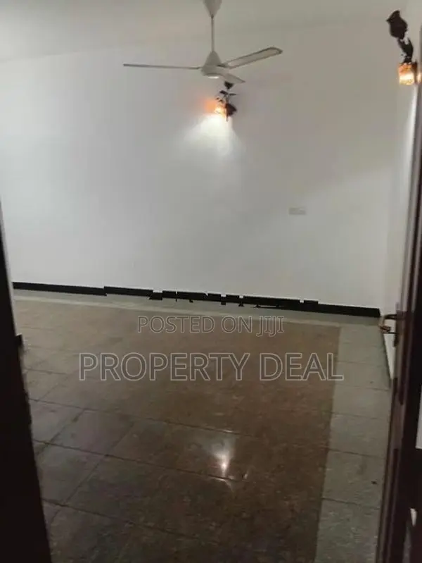 🏡 Luxury Two-Storey House For Sale In Malabe - PDH165
