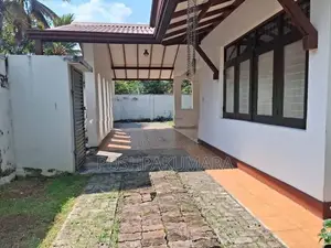 House for Sale in Udahamulla ,nugegoda  (file Number 1932a)
