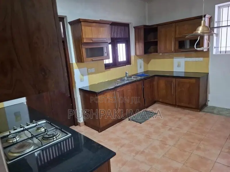 House for Sale in Udahamulla ,nugegoda  (file Number 1932a)