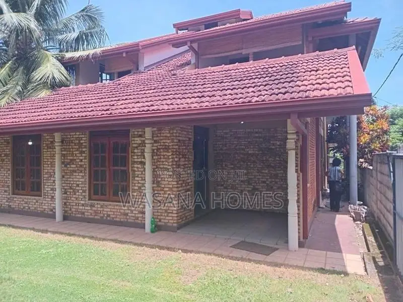 Super House for Sale Boralasgamuwa