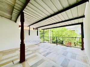 NSS1011- Double unit house for sale in athurugiriya