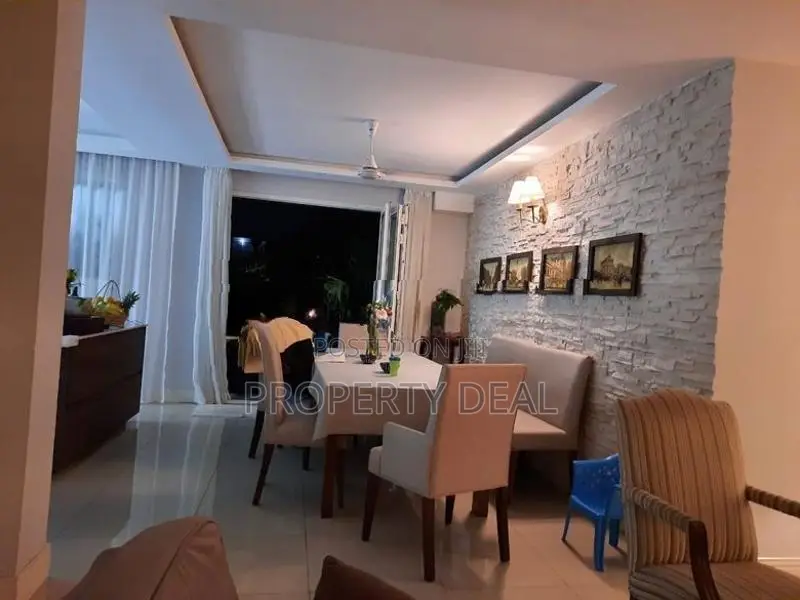 Two Storied House For Sale in Colombo 7 - PDH181