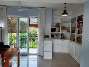 Two Storied House For Sale in Colombo 7 - PDH181