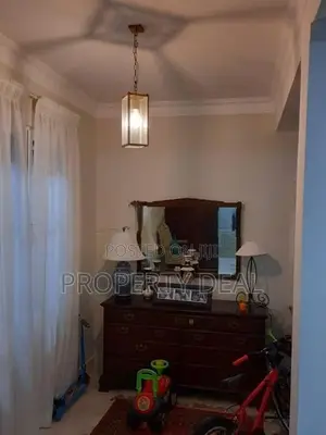Two Storied House For Sale in Colombo 7 - PDH181