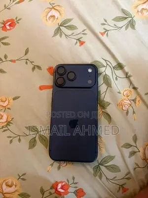 Apple iPhone 17 Pro Max (Used)