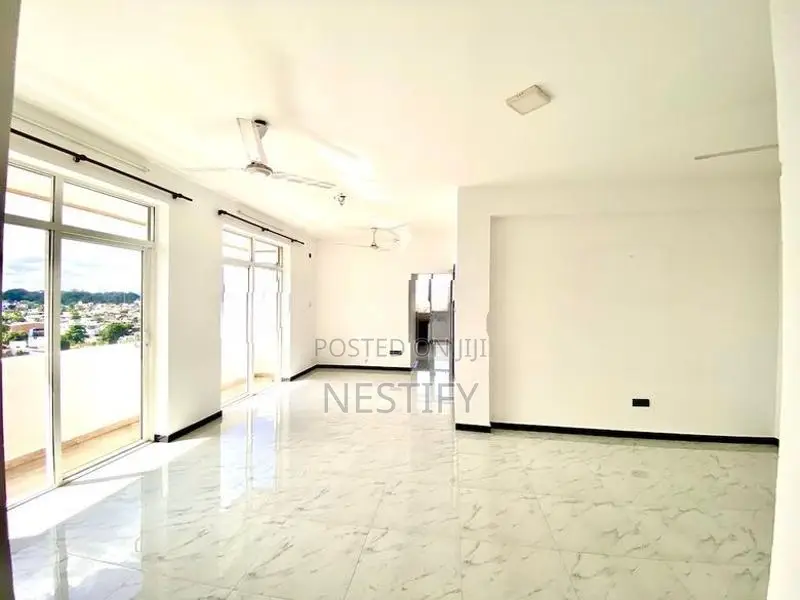 Three Bedroom Air-Conditioned Apartment Sale Dehiwala Near Jumma Mosqu