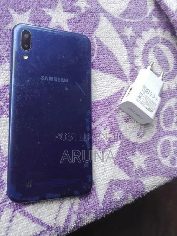 Samsung Galaxy M10 (Used)