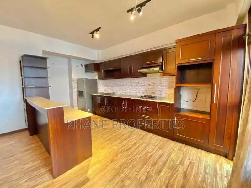 Fully Furnished 3BR Duplex Apartment for Rent | Colombo 07 - MONTRI J